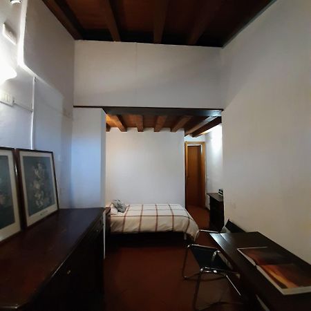 Loft Trabucco - In The Heart Of Salo City Center, Lake View, 4 Rooms ภายนอก รูปภาพ