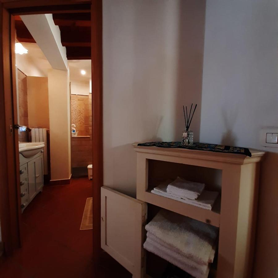 Loft Trabucco - In The Heart Of Salo City Center, Lake View, 4 Rooms ภายนอก รูปภาพ