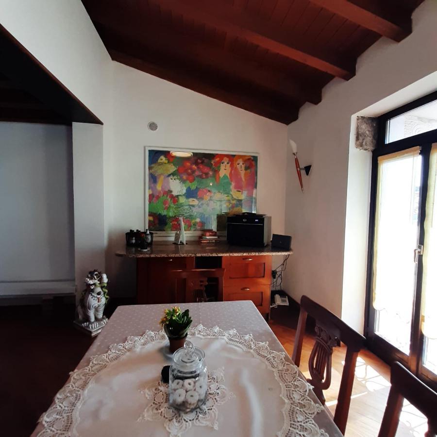 Loft Trabucco - In The Heart Of Salo City Center, Lake View, 4 Rooms ภายนอก รูปภาพ
